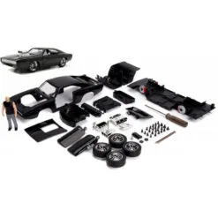 1:24 Fast And Furious Dom Dodge Charger Build N Collect - Movie