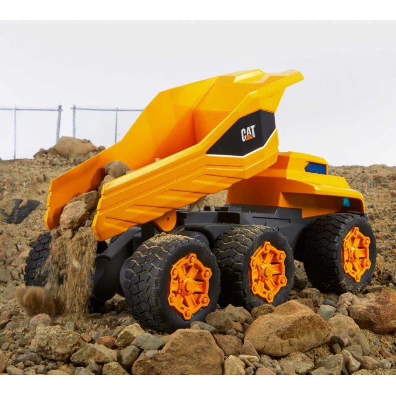 CAT Massive Mover 6 Wheel R/C Vehicle 5 CAT Massive Mover 6 Wheel R/C Vehicle - Image 3