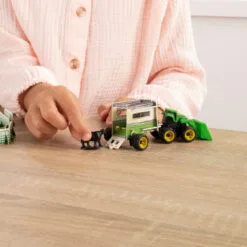 John Deere Jd Monster Treads Eco-Snaps Barn Play Set -Christmas gift Sales Store jd monster treads ecosnaps barn play set 7