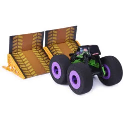 Monster Jam RC Ramp Champ Grave Digger -Christmas gift Sales Store monster jam rc ramp champ grave digger 3