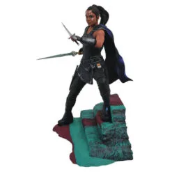 Thor 3: Ragnarok - Valkyrie PVC Diorama
