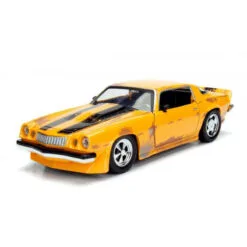 Transformers - 1977 Chevy Camaro 1:24 Scale Hollywood Ride
